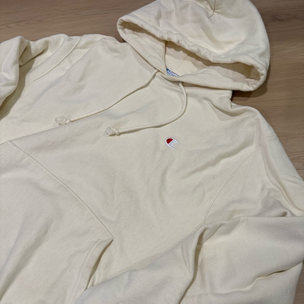 Cream champion hoodie